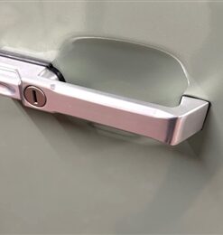 Pair Of Front Billet Aluminium Door Handles In Silver For Land Rover Defender