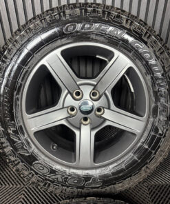18'' GENUINE LAND ROVER DEFENDER 5 SPOKE 5094 GREY ALLOY WHEELS TYRES ALLOYS 9 57 ec6cc566 a5fd 4bee 836e 8c51fcc5dc26