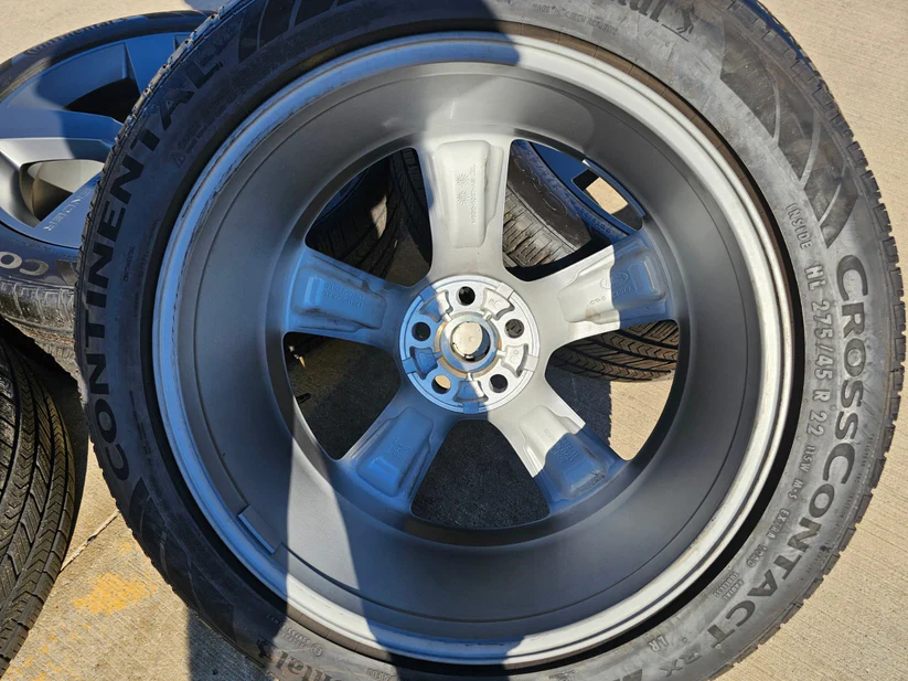 22" Land Rover Range DEFENDER OEM 72353 wheels rims CONTINENTAL 13 s l1600 bf05b540 e345 4dd7 b4f9 c156213a5975