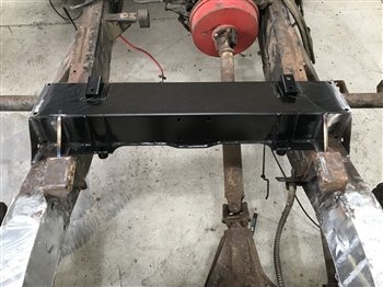 A Frame Crossmember & Bracket Kit for Defender